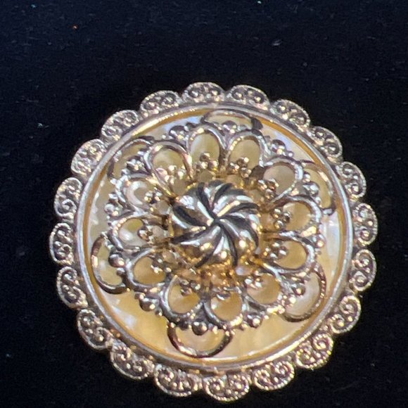 Western Germany Gold Tone Collar/Scarf Clip (4105) - Picture 2 of 5